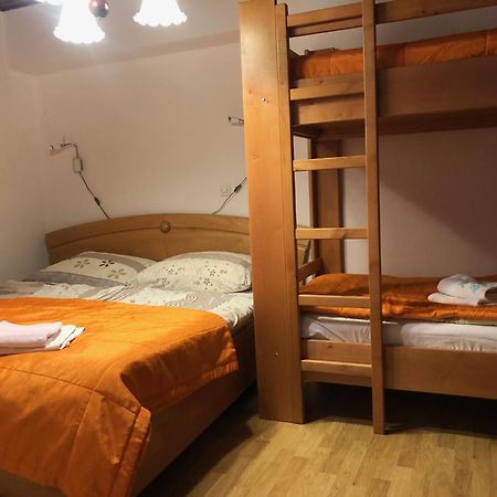 Rooms Cvitar - Center 크라니스카고라 외부 사진